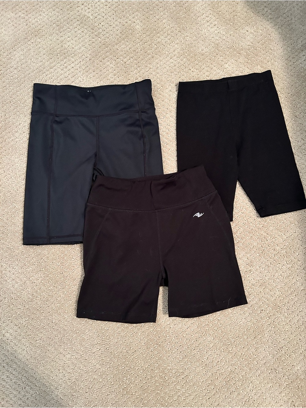 Girls bike shorts size M